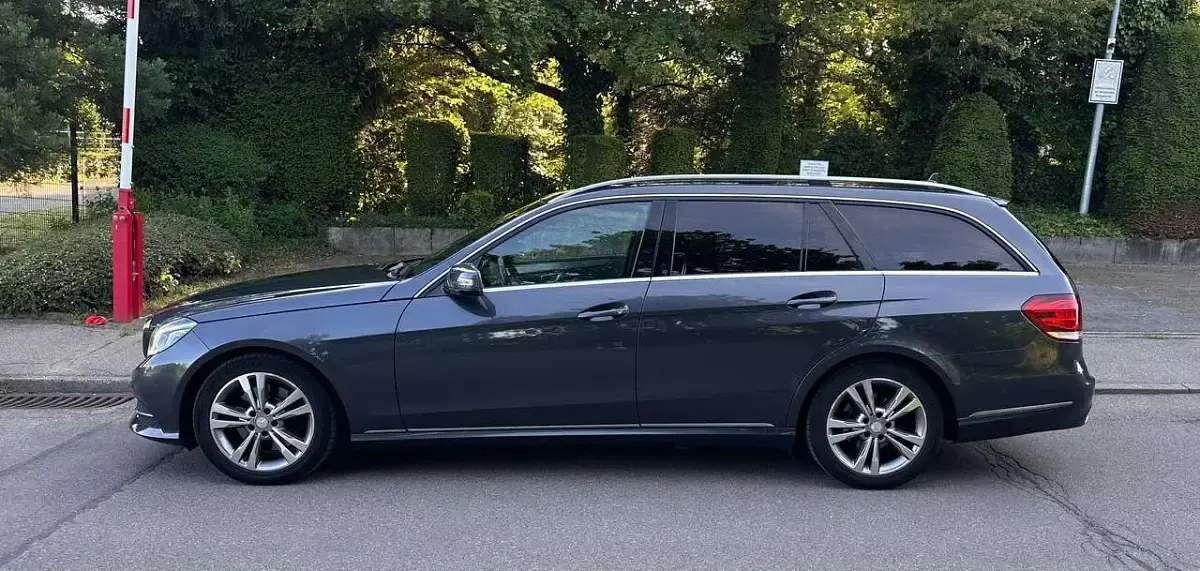 Gebraucht Mercedes E250 Avantgarde 204 PS (150 kW) 2013 Grau Kombi