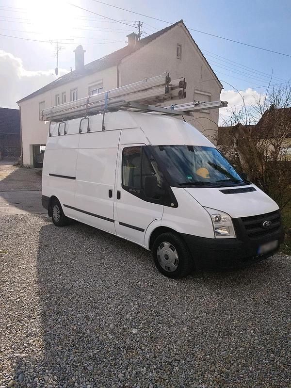 Second-hand Ford Transit 86 CP (63 kW) 2013 Alb Monovolum