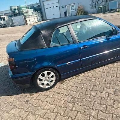 Gebraucht VW Golf Cabriolet Conceptline 101 PS (74 kW) 1997 Blau Cabrio