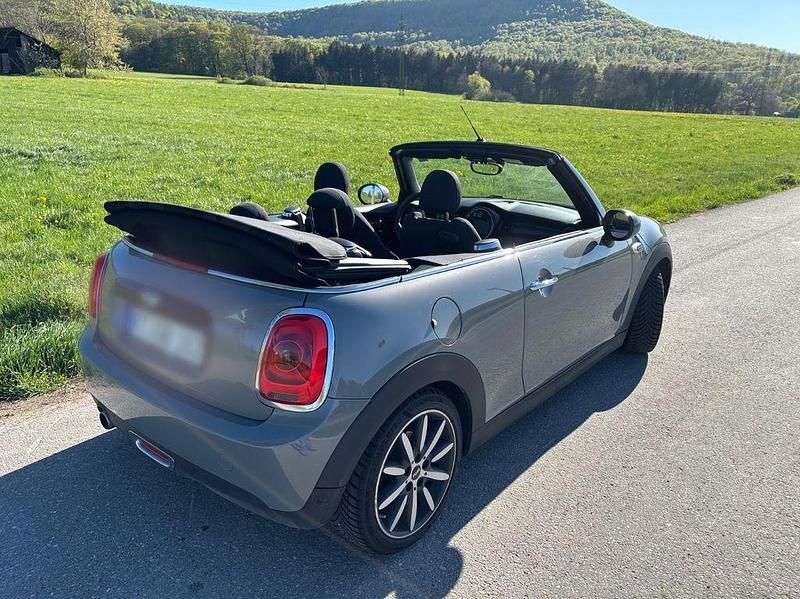 Używany Mini Cooper 136 KM (100 kW) 2017 Szary Hatchback