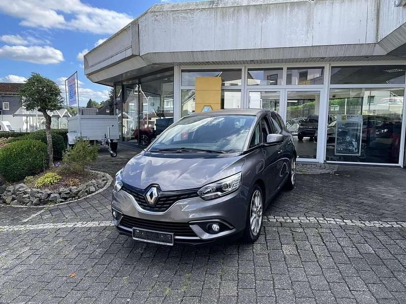 Grau cassiopee Gebraucht 2017 Renault Scénic IV Experience Van / Kleinbus | 10.950 € (Fairer Preis) - Bild 1/4