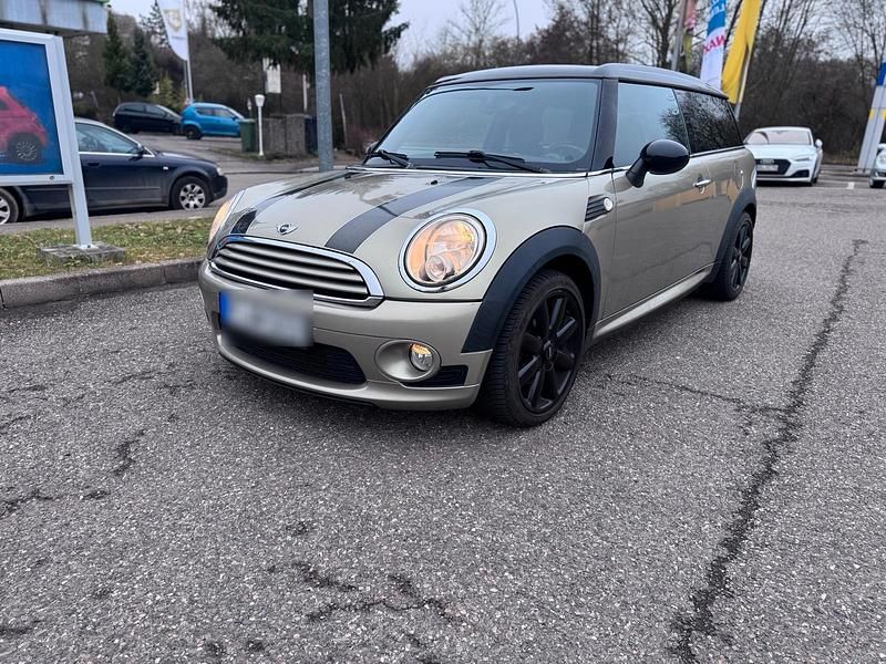 Grau Gebraucht 2010 Mini Clubman Kombi | 5.999 € (Fairer Preis) - Bild 1/4