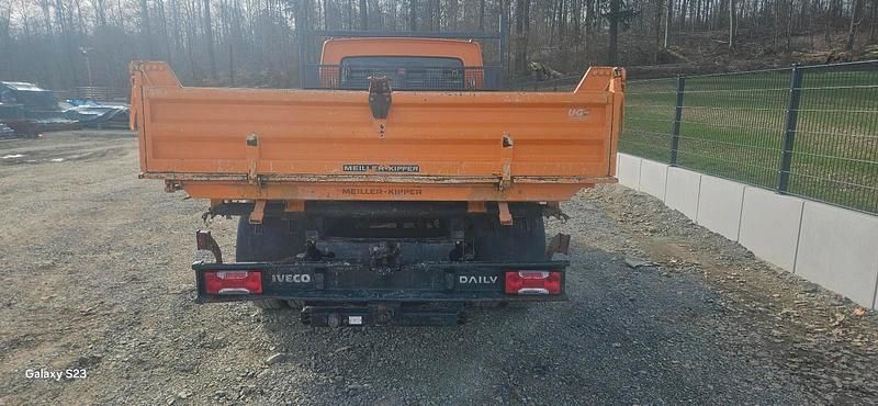 Gebraucht Iveco Daily 170 PS (125 kW) 2012 Orange