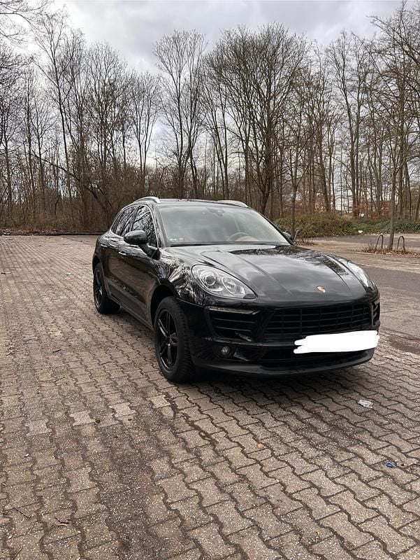 Schwarz Gebraucht 2015 Porsche Macan S SUV | 34.000 € (Superpreis) - Bild 1/4