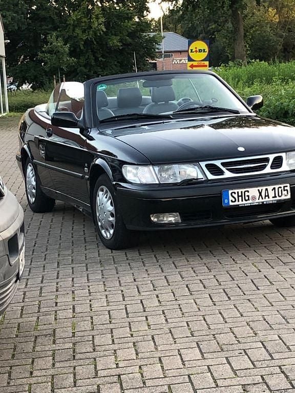 Schwarz Gebraucht 2000 Saab 9-3 Cabriolet Cabrio | 4.400 € (Teuer) - Bild 1/4
