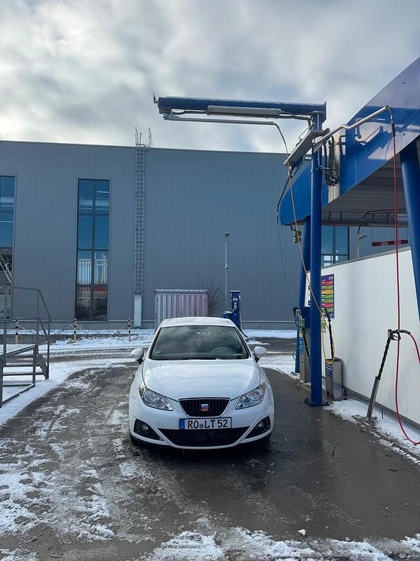 Gebraucht Seat Ibiza 2009 Weiß Kleinwagen