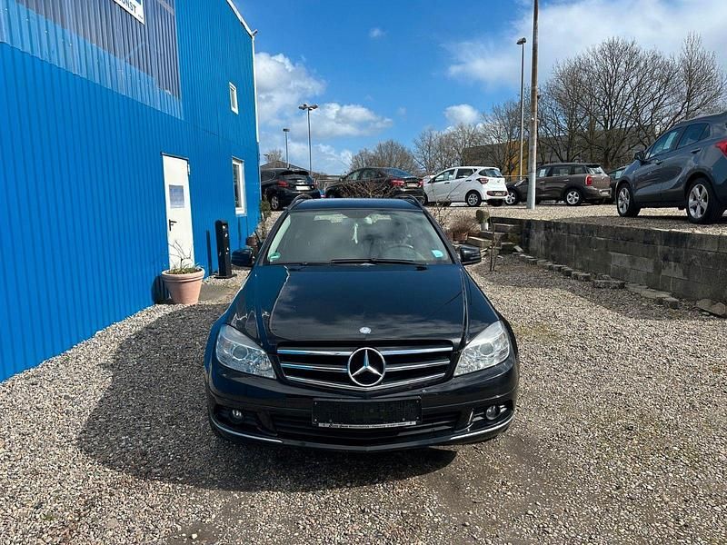 Gebraucht Mercedes C220 170 PS (125 kW) 2008 Schwarz Kombi
