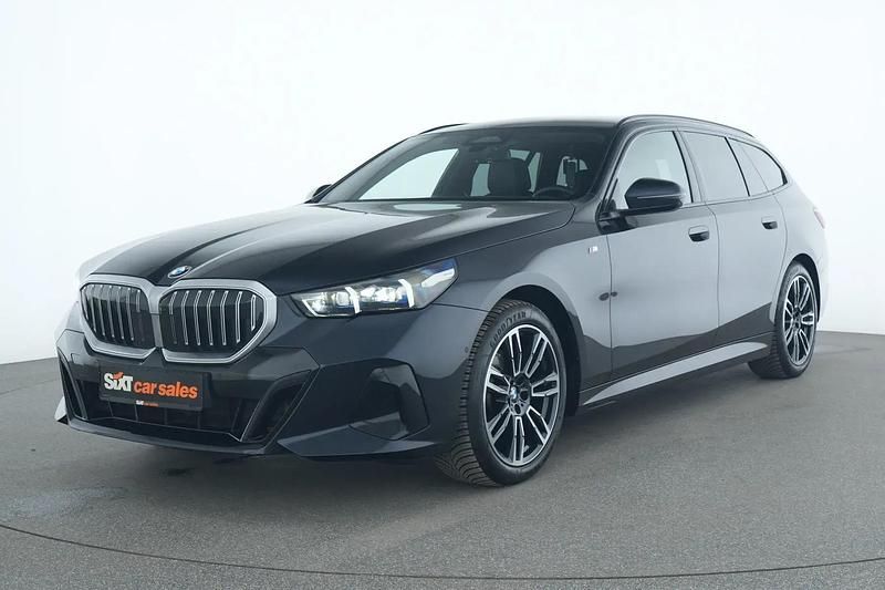 Gebraucht BMW 520 M Sport 140 PS (102 kW) 2025 Schwarz Kombi