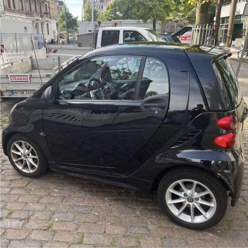 Schwarz Gebraucht 2014 Smart ForTwo Coupé Kleinwagen | 6.000 € (Fairer Preis) - Bild 1/2