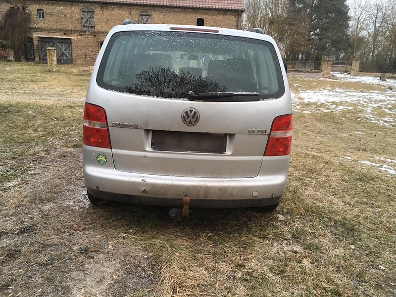 Gebraucht VW Touran 110 PS (80 kW) 2004 Silber Van / Kleinbus