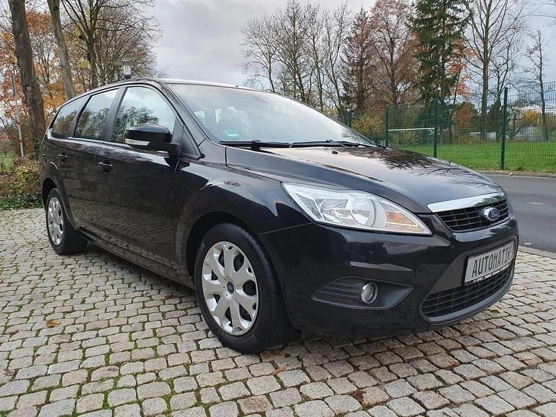 Gebraucht Ford Focus Titanium 136 PS (100 kW) 2010 Schwarz Kombi