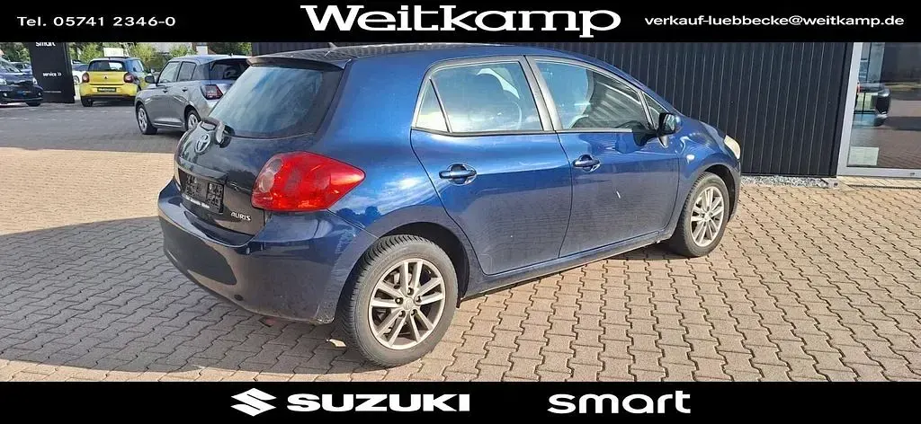 Gebraucht Toyota Auris Life 132 PS (97 kW) 2009 Blau Kleinwagen