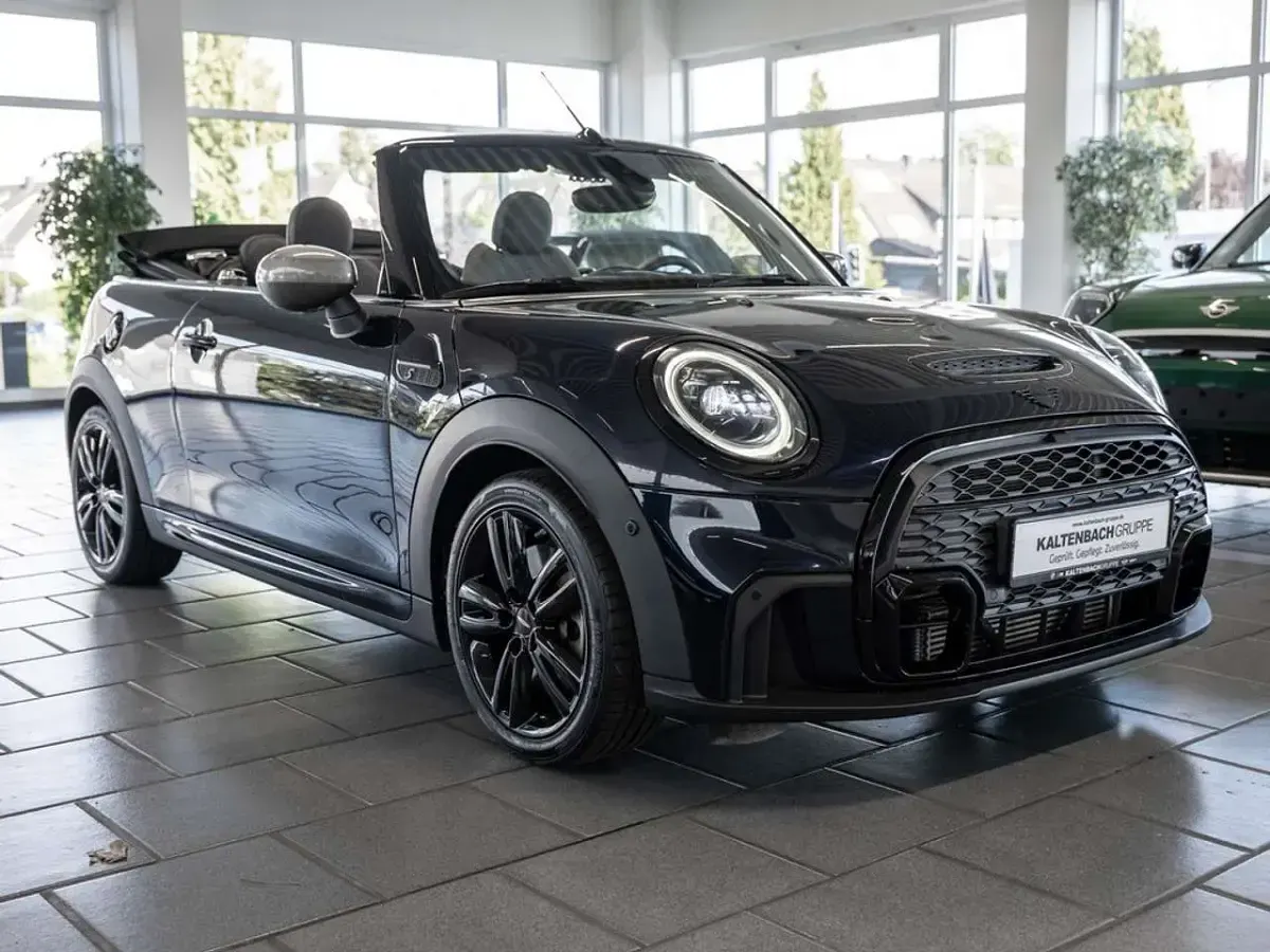 Gebraucht Mini John Cooper Works Cabriolet 178 PS (130 kW) 2022 Enigmatic black Cabrio