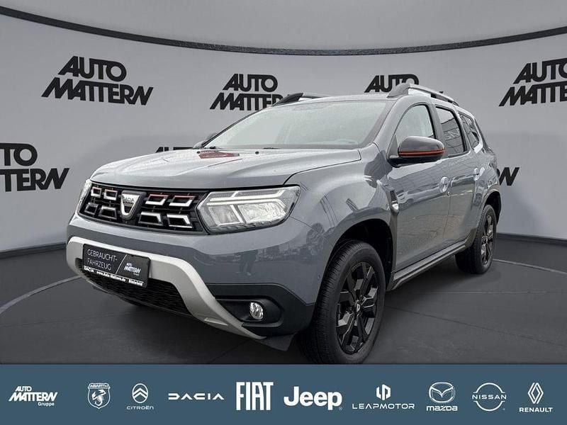 Second-hand Dacia Duster 101 CP (74 kW) 2022 Gri SUV