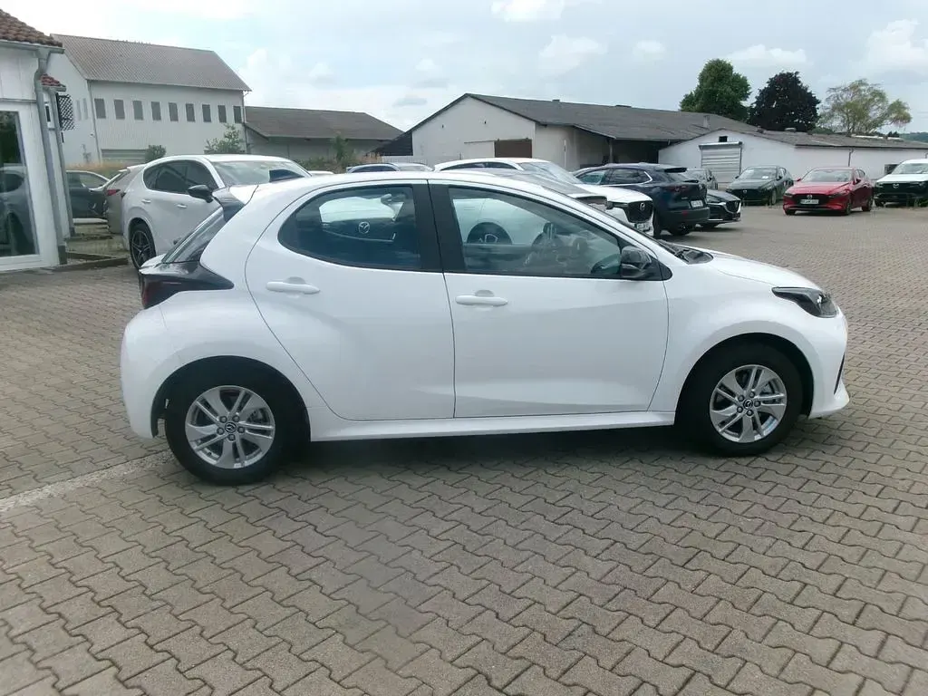 Gebraucht Mazda 2 Center-Line 116 PS (85 kW) 2025 Weiß Kleinwagen