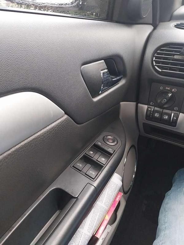 Gebraucht Opel Tigra 90 PS (66 kW) 2008 Schwarz Cabrio