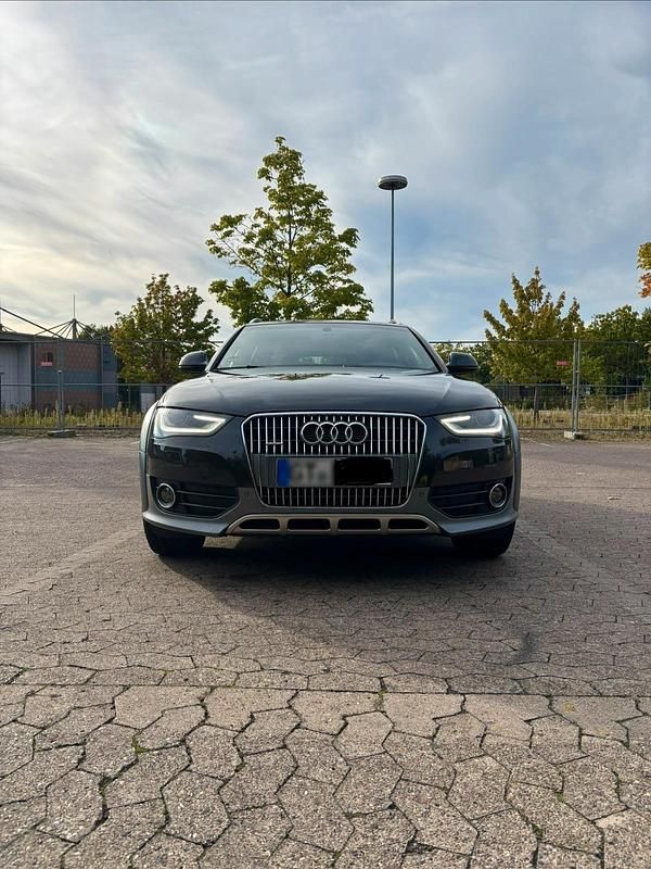 Gebraucht Audi A4 Allroad 210 PS (154 kW) 2013 Grau Kombi