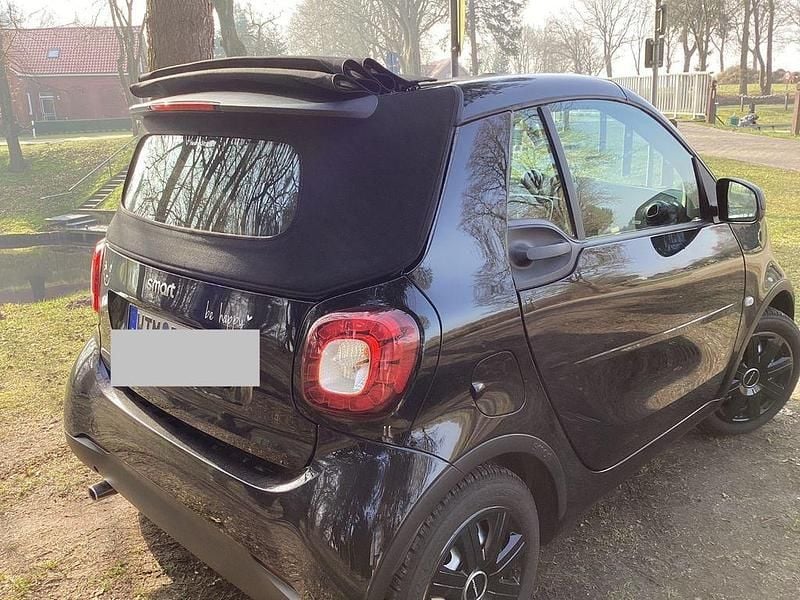 Gebraucht Smart ForTwo Cabrio Passion 71 PS (52 kW) 2016 Schwarz Cabrio