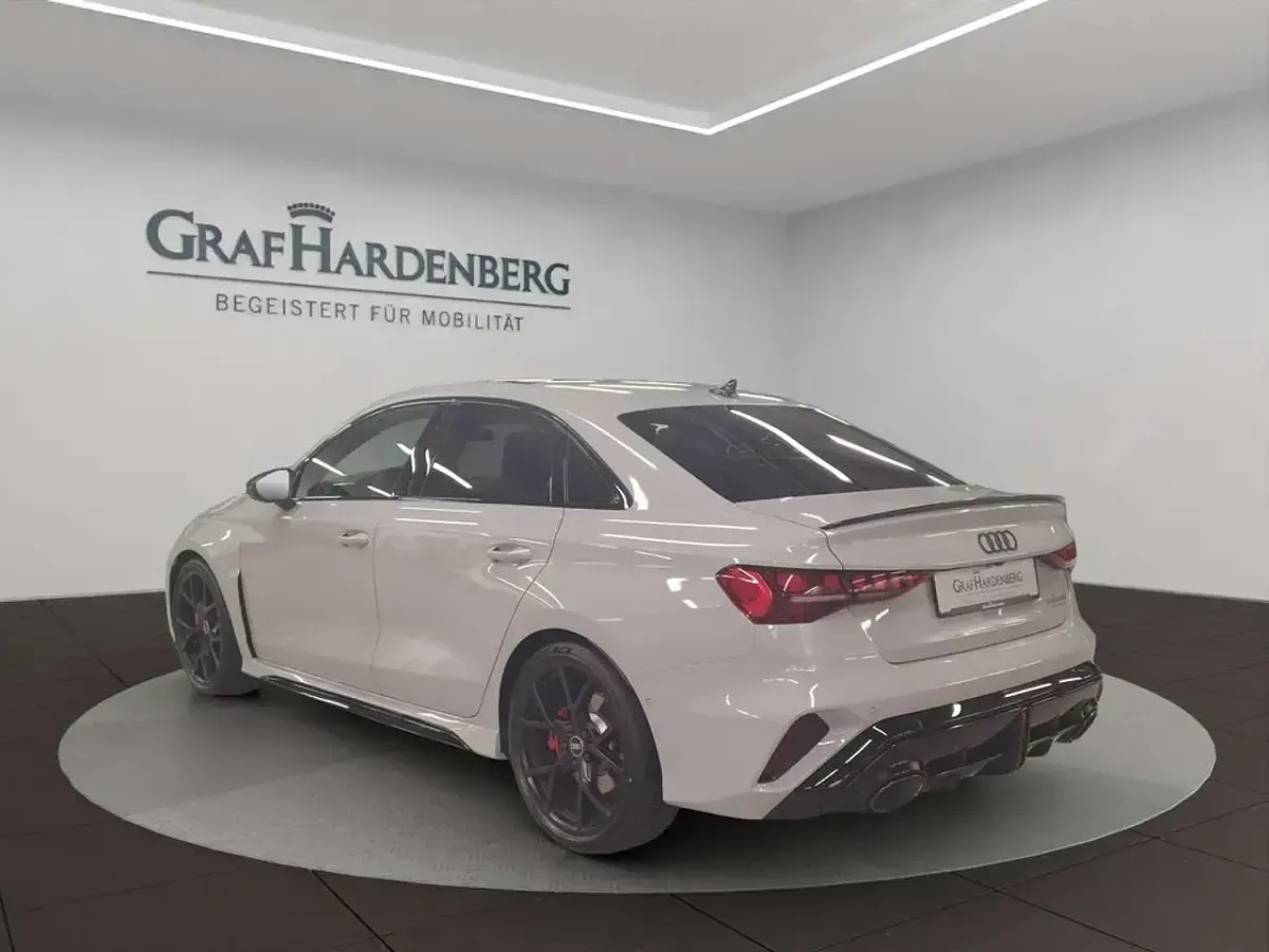 Ny Audi RS3 400 HK (294 kW) 2026 Grå Sedan