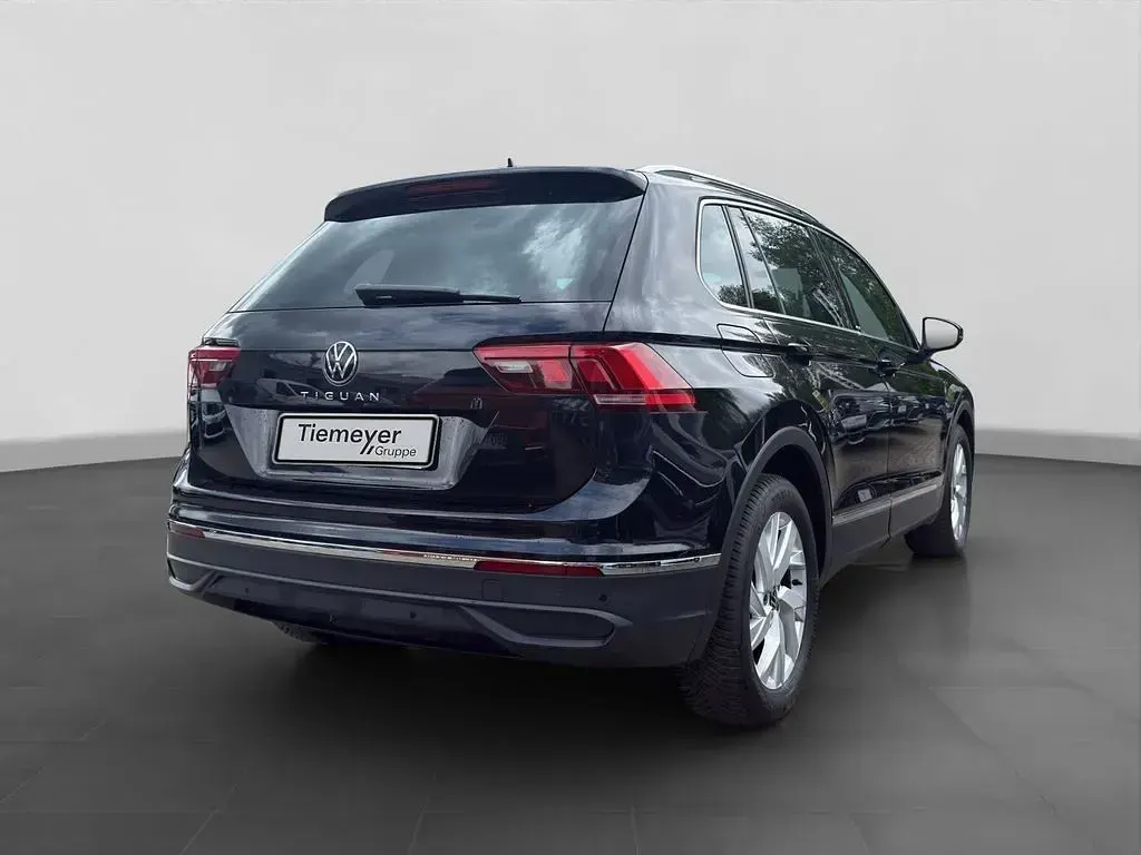 Usata VW Tiguan Move 122 CV (89 kW) 2023 Nero SUV