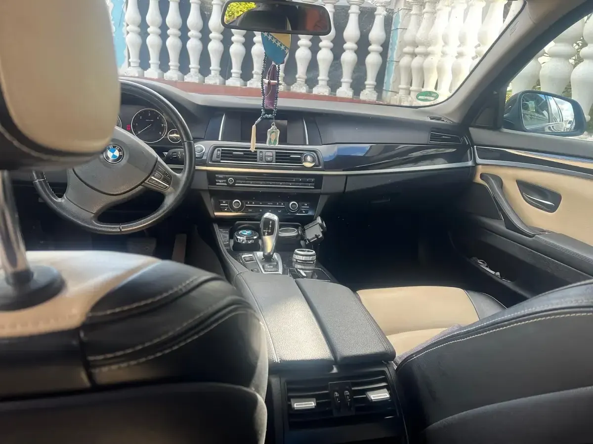 Gebraucht BMW 525 218 PS (160 kW) 2014 Schwarz Limousine