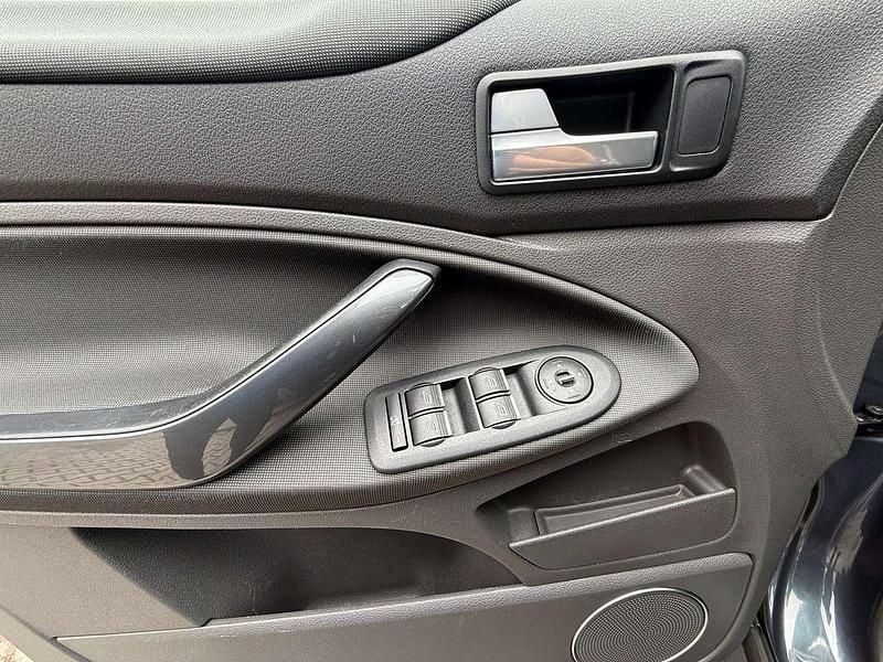 Gebraucht Ford Kuga Titanium 140 PS (102 kW) 2011 Midnight skygrau metallic SUV