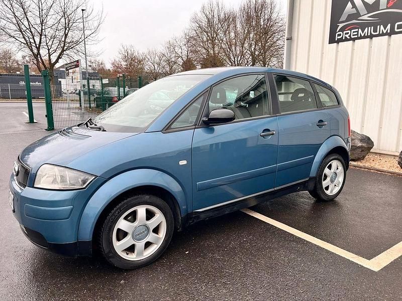 Gebraucht Audi A2 75 PS (55 kW) 2001 Blau Kleinwagen