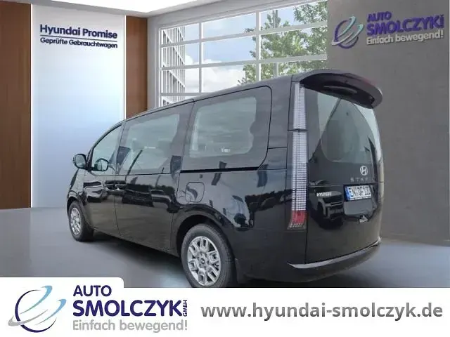 Neu Hyundai Staria Trend 224 PS (164 kW) 2026 Abyss black / mic Van / Kleinbus