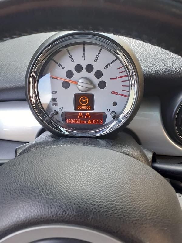 Second-hand Mini ONE 95 CP (69 kW) 2008 Negru Hatchback