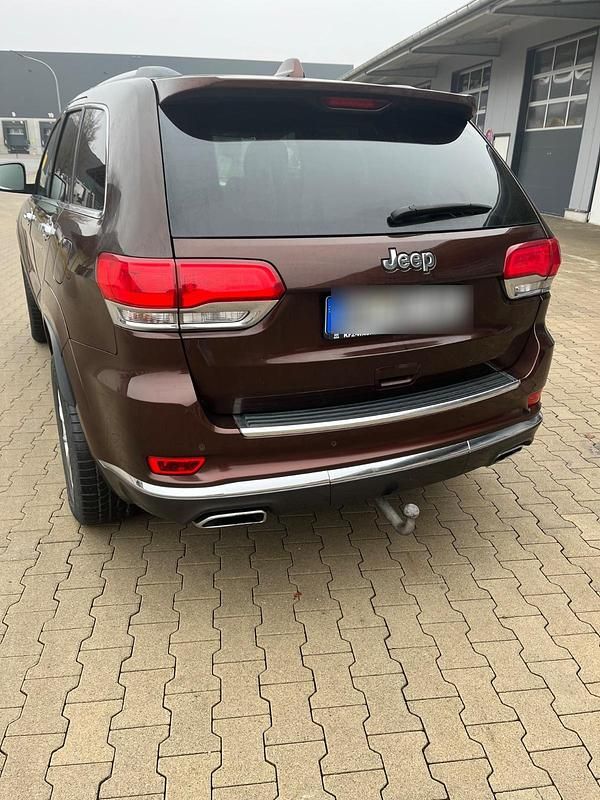 Gebraucht Jeep Grand Cherokee Summit 250 PS (183 kW) 2015 Braun SUV