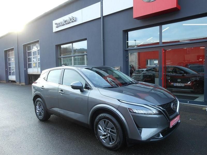 Gebraucht Nissan Qashqai Acenta 140 PS (102 kW) 2021 Grau SUV