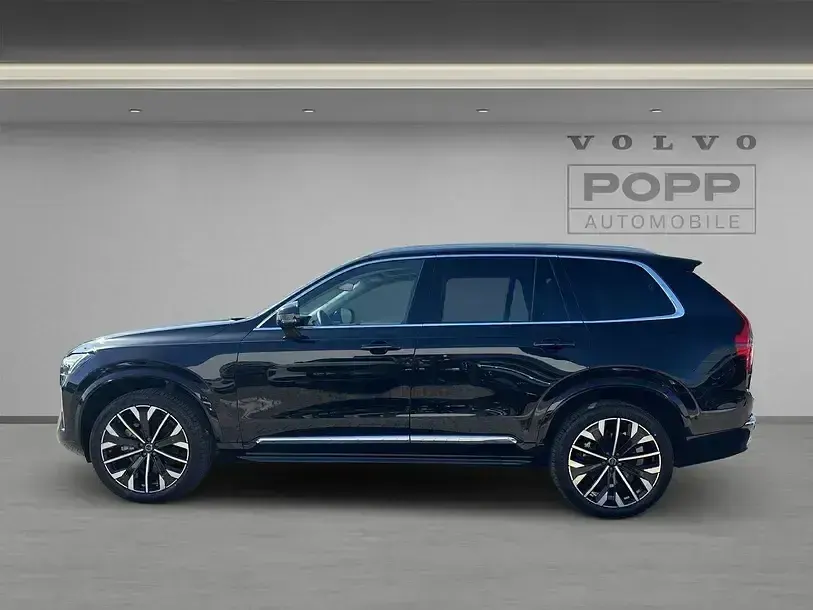 Używany Volvo XC90 Plus 250 KM (183 kW) 2025 Czarny SUV