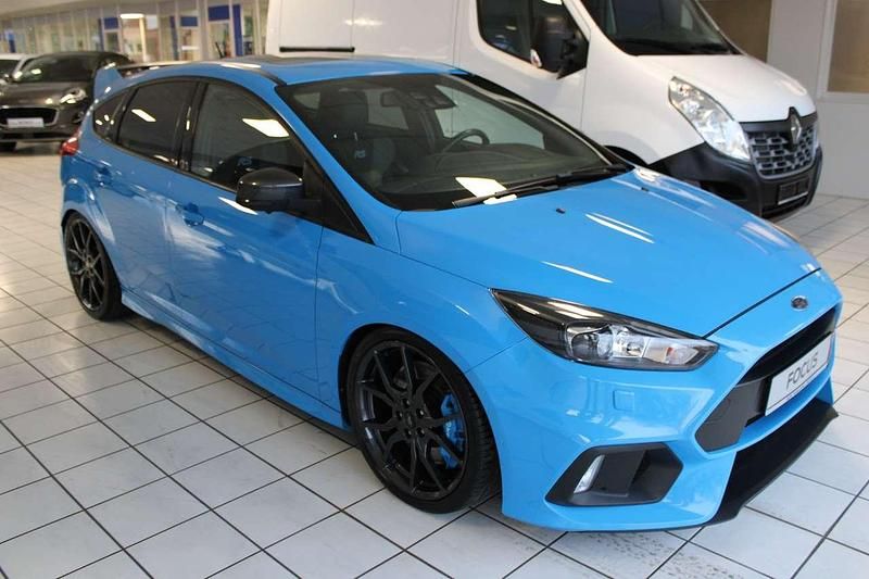 Gebraucht Ford Focus RS 349 PS (256 kW) 2016 Nitrousblau metallic Limousine