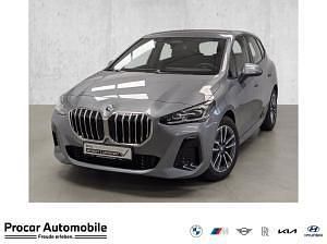 Gebraucht BMW 220 163 PS (119 kW) 2025 Grau (skyscraper grau) Van / Kleinbus