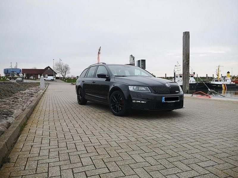 Gebraucht Skoda Octavia RS 184 PS (135 kW) 2016 Schwarz Kleinwagen