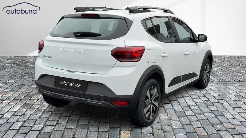 Neu Dacia Sandero Expression 91 PS (66 kW) 2025 Weiß SUV