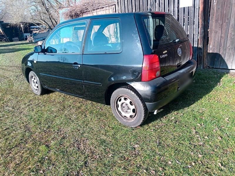 Gebraucht VW Lupo 60 PS (44 kW) 2001 Schwarz Kleinwagen