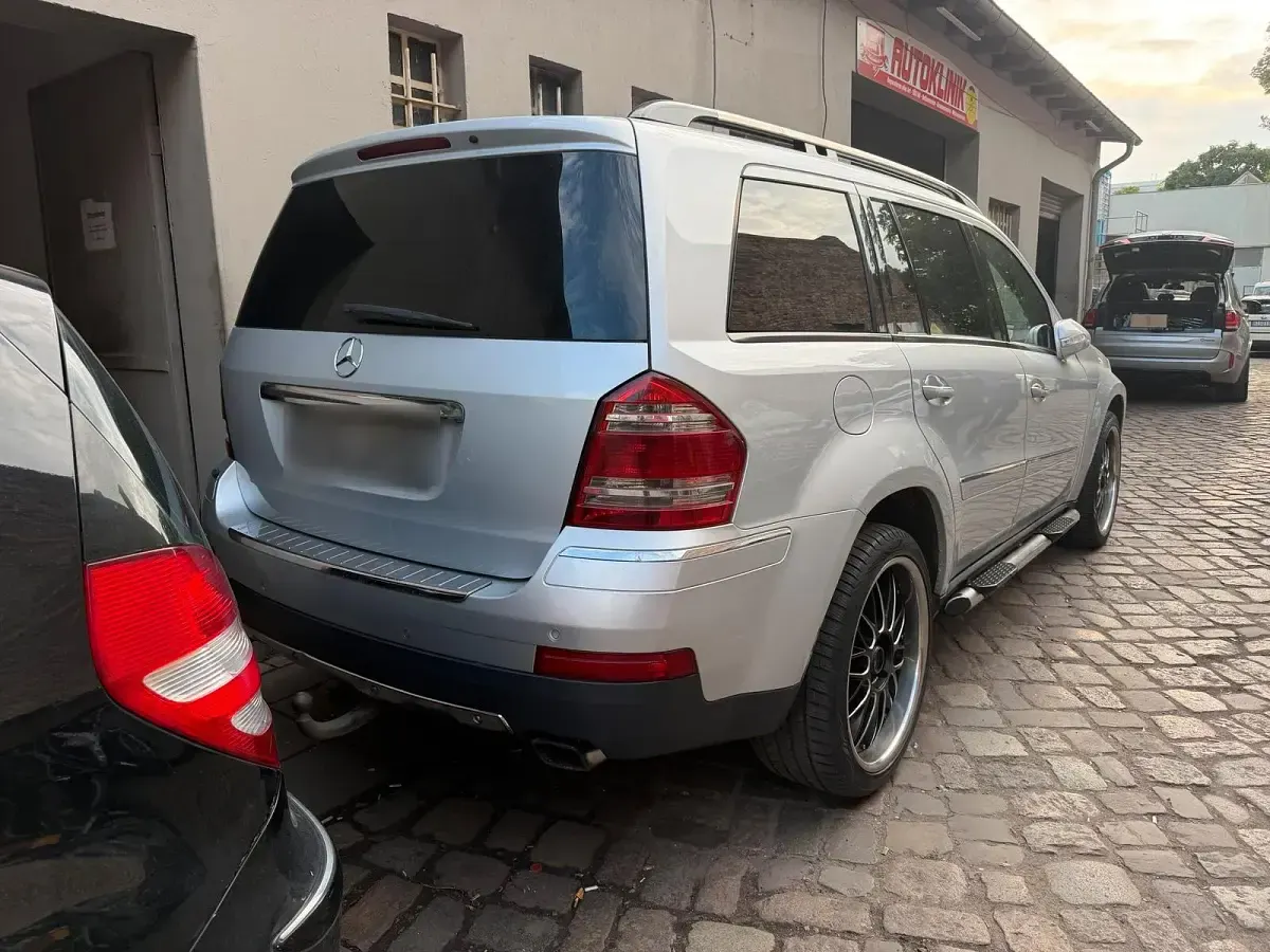 Gebraucht Mercedes GL320 224 PS (164 kW) 2006 Silber SUV