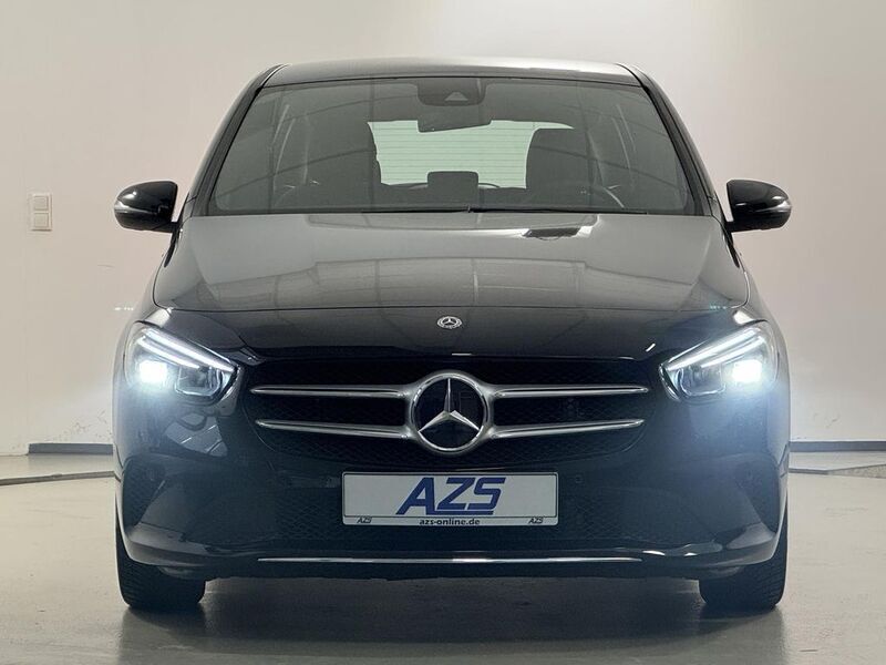 Gebraucht Mercedes B200 Progressive 163 PS (119 kW) 2019 Schwarz Van / Kleinbus