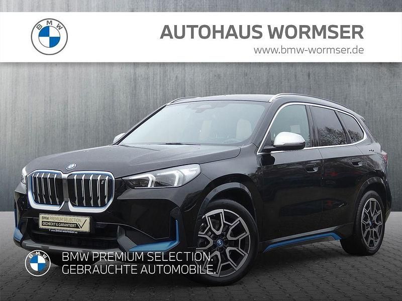 Schwarz ii Gebraucht 2023 BMW iX1 xLine SUV | 39.490 € (Fairer Preis) - Bild 1/4