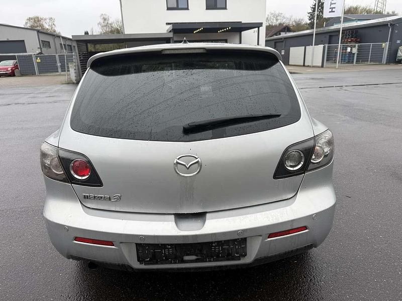 Gebraucht Mazda 3 Active Plus 105 PS (77 kW) 2008 Satinsilber metallic Limousine