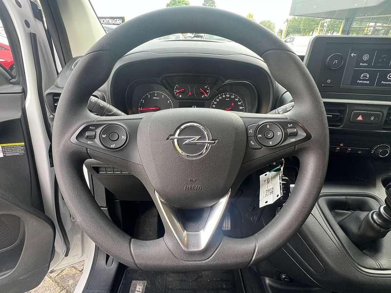 Gebraucht Opel Combo Edition 102 PS (75 kW) 2024 Weiß Van / Kleinbus