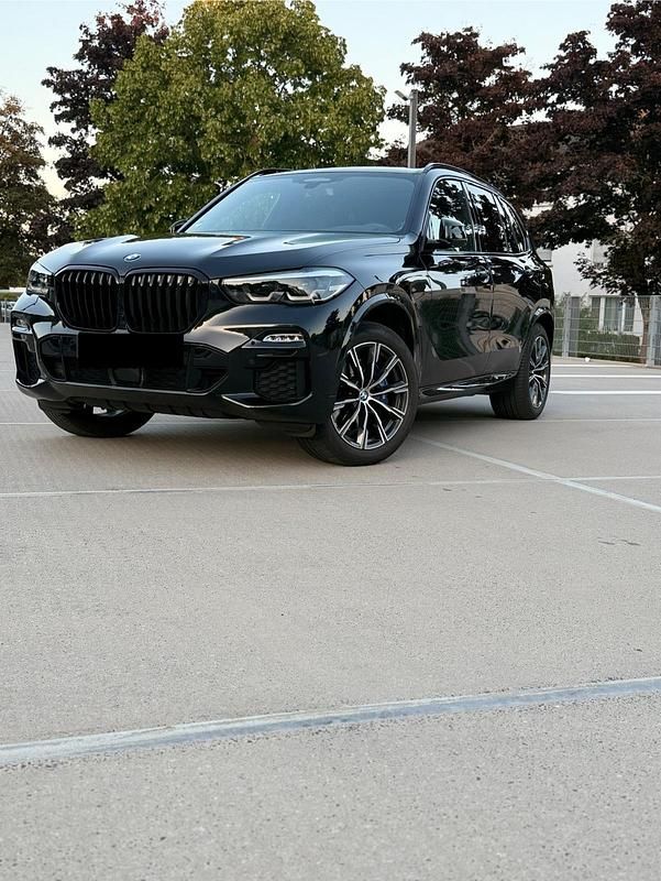 Schwarz Gebraucht 2020 BMW X5 M Sport SUV | 48.000 € (Etwas zu teuer) - Bild 1/4