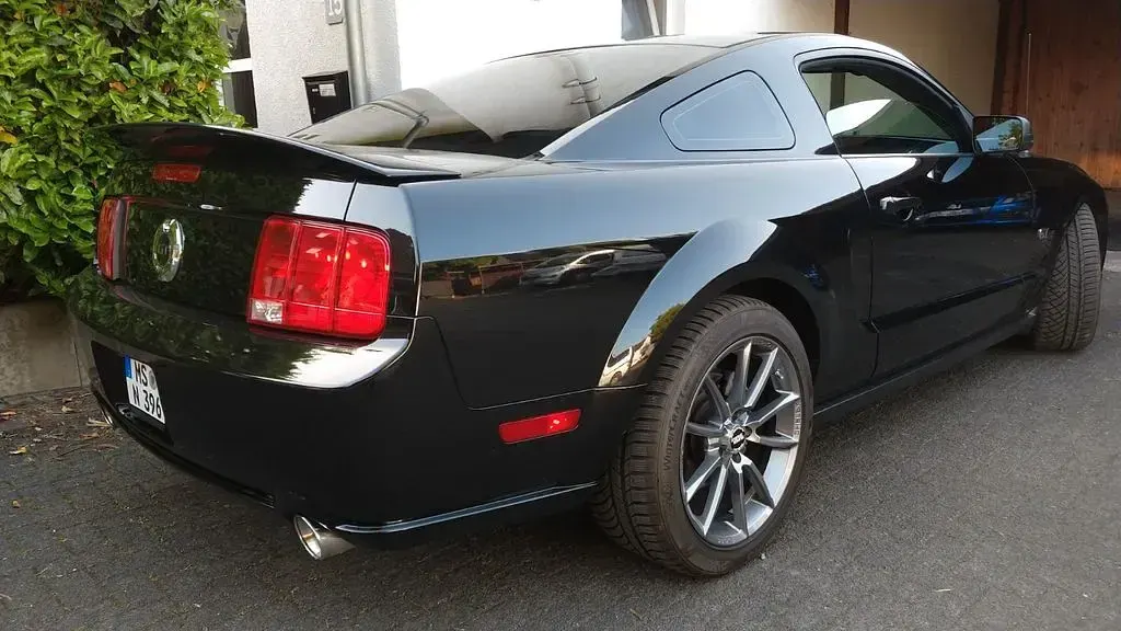 Brugt Ford Mustang 320 HK (235 kW) 2006 Sort Coupe