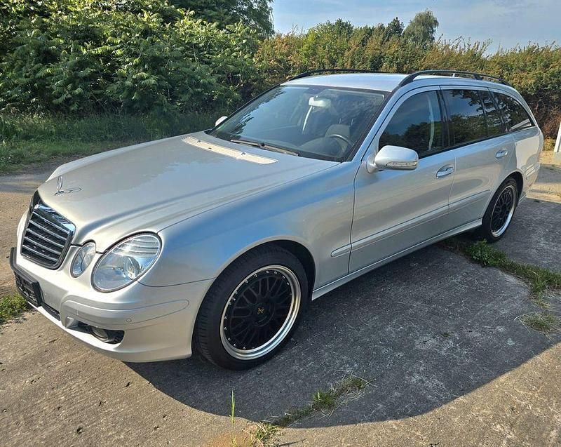 Gebraucht 2009 Mercedes E220 Elegance Limousine | 5.000 € (Superpreis) - Bild 1/4