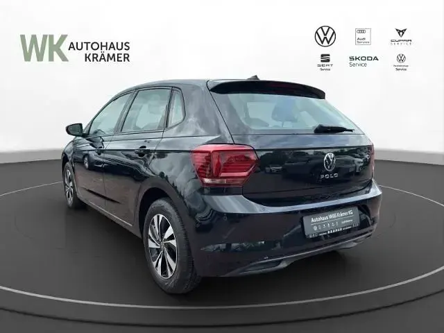 Gebraucht VW Polo Comfortline 95 PS (69 kW) 2021 Schwarz Kleinwagen