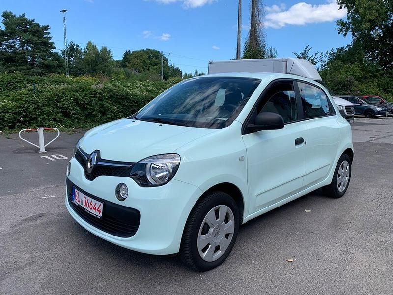 Grün Gebraucht 2018 Renault Twingo Life Kleinwagen | 5.999 € (Superpreis) - Bild 1/4