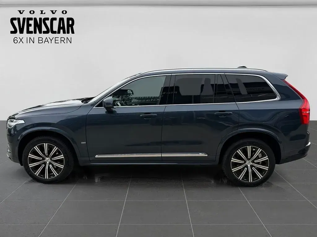 Gebraucht Volvo XC90 Ultimate 235 PS (172 kW) 2023 Blau SUV