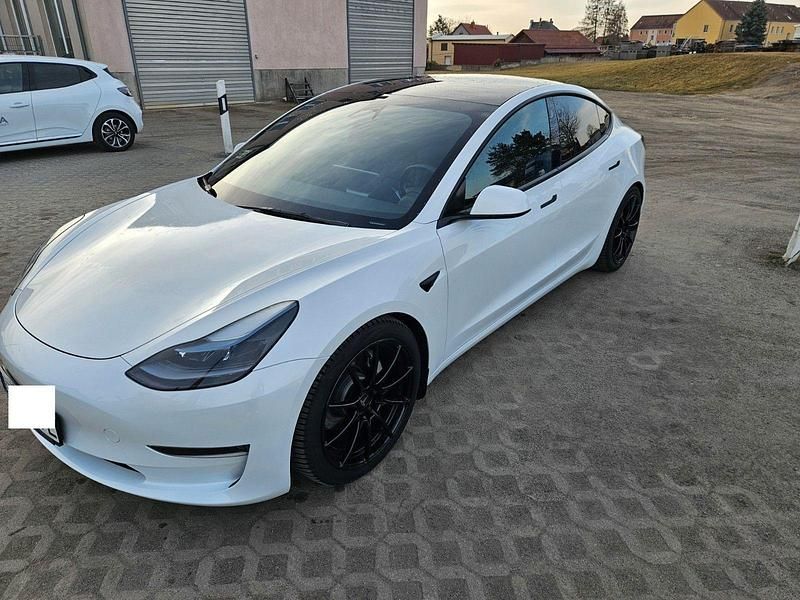 Gebraucht Tesla Model 3 Long Range RWD 208 kW (283 PS) 2023 Weiß Limousine