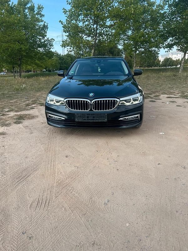 Schwarz Gebraucht 2017 BMW 540 Limousine | 24.799 € (Fairer Preis) - Bild 1/4